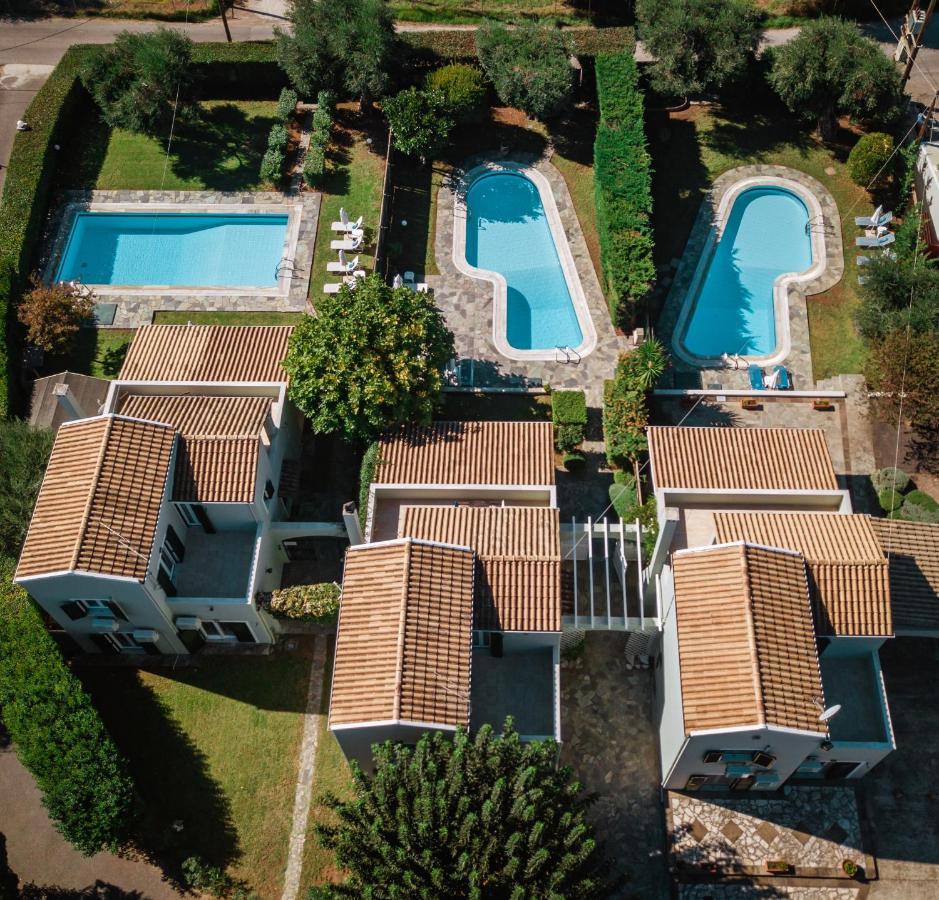 Pyramid City Villas Агіос-Спиридон Екстер'єр фото